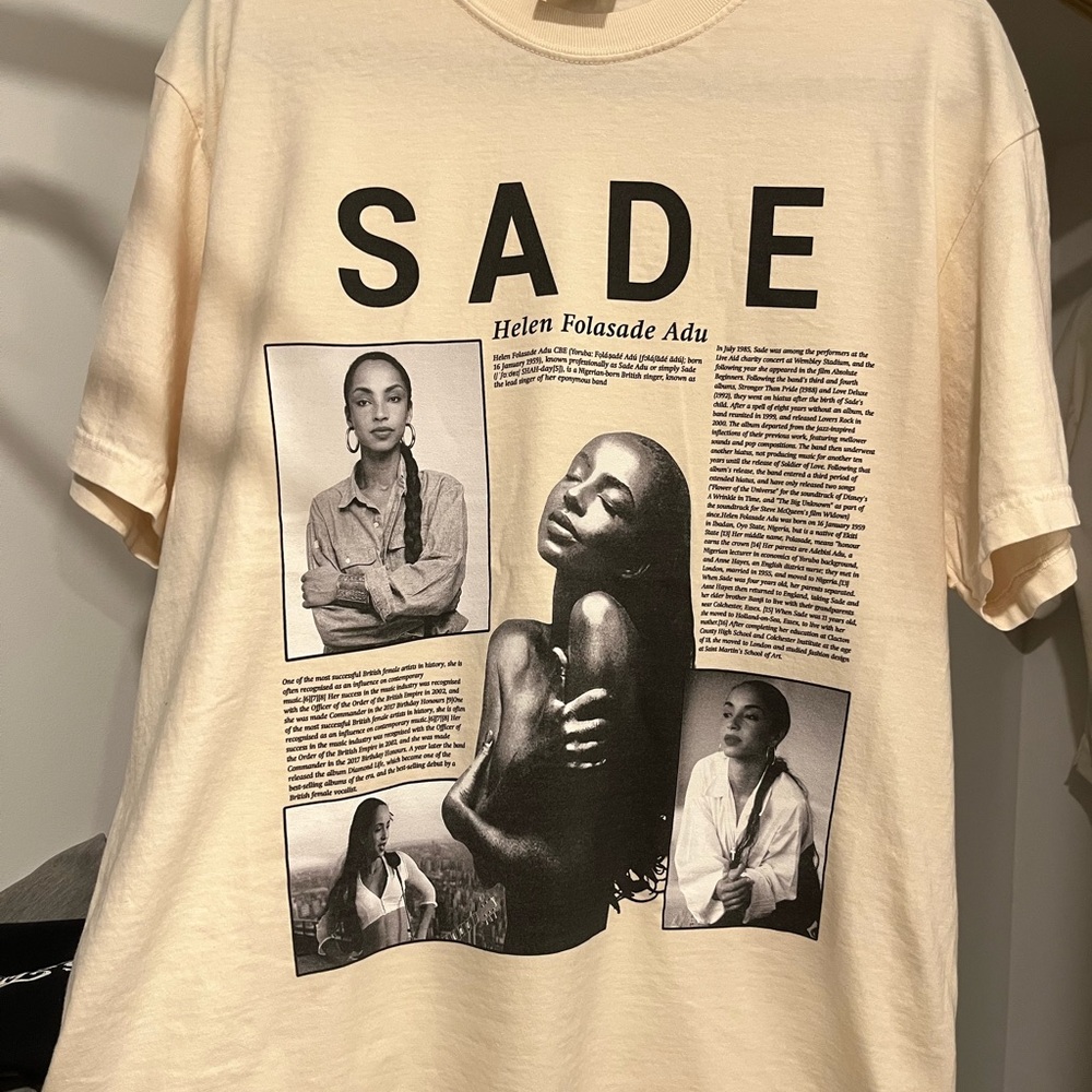 Cream Graphic T-Shirt